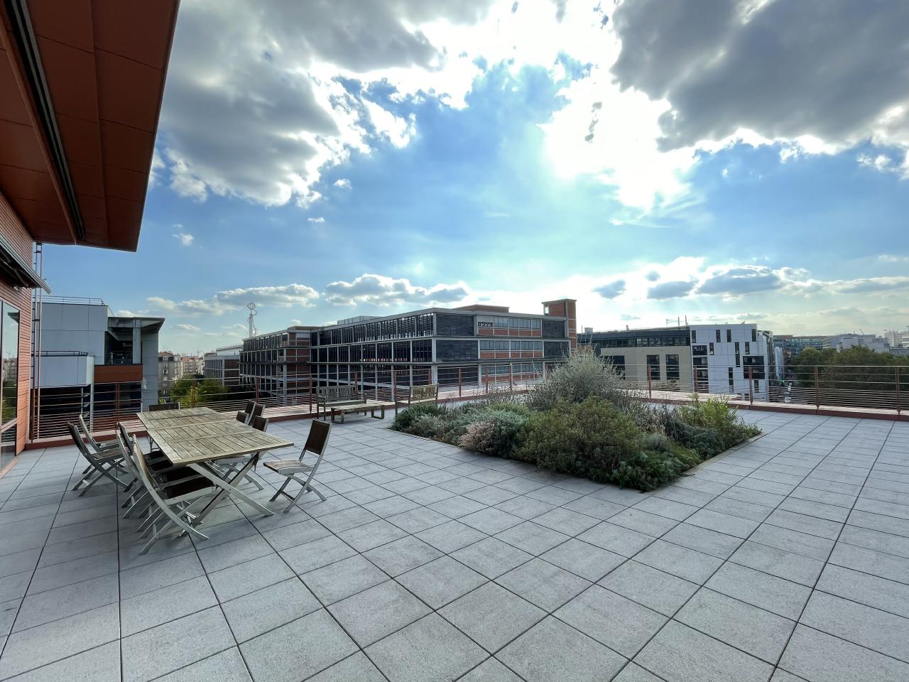 Bureau Montreuil 576m² Location bureau Montreuil Seine-Saint-Denis OLBUR2117845 2